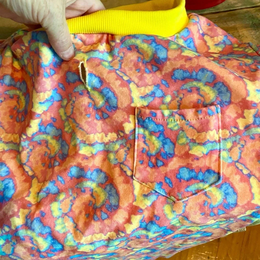 🐾Koolaburra by UGG Tie Dyed Dog Shirt🐾